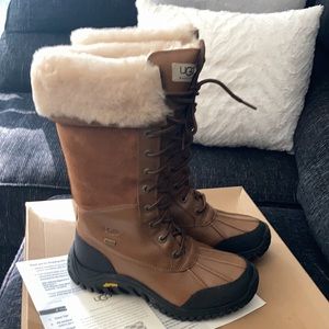Ugg Adirondack tall boot otter size 7